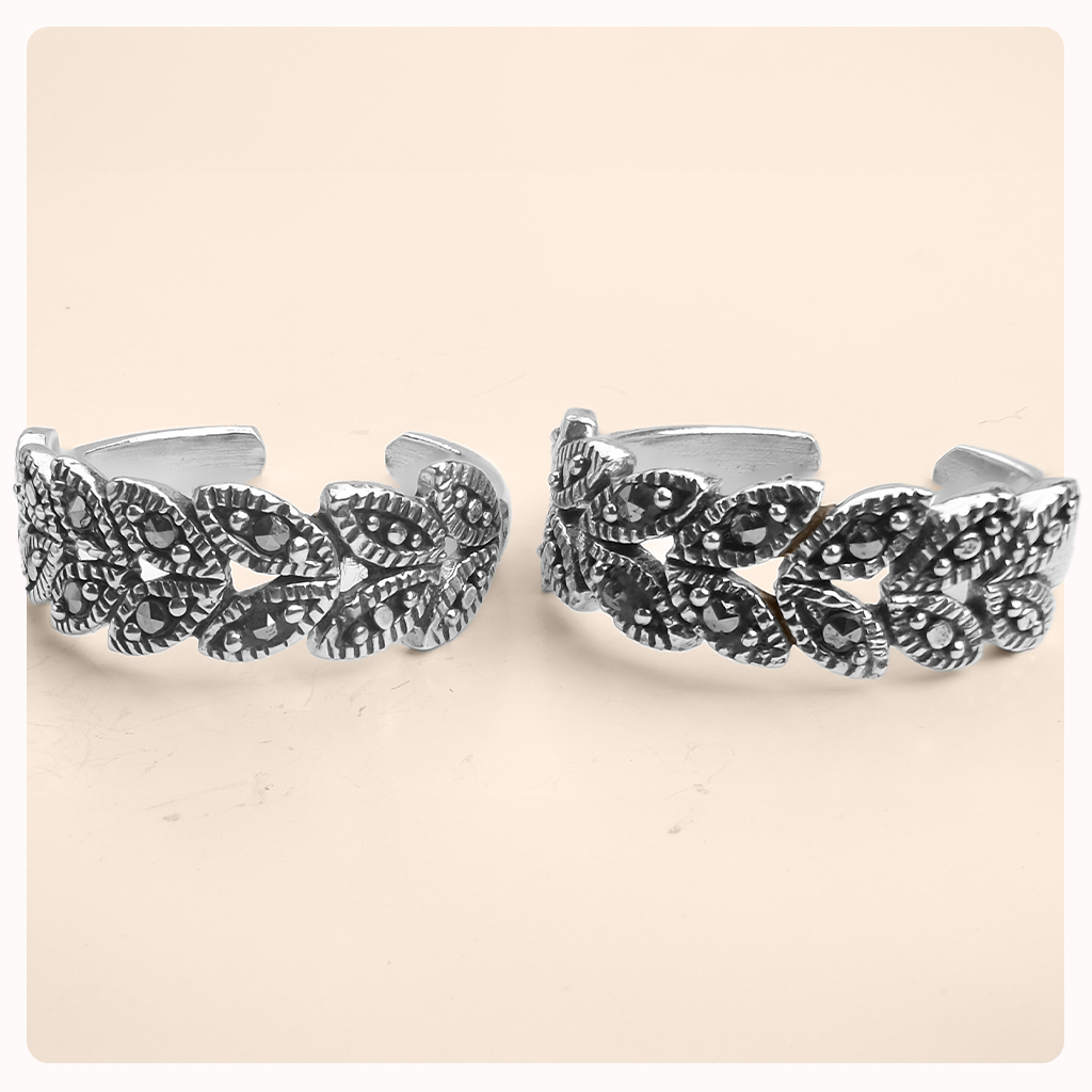 Adjustable Silver Toe Rings with Leaf Designs